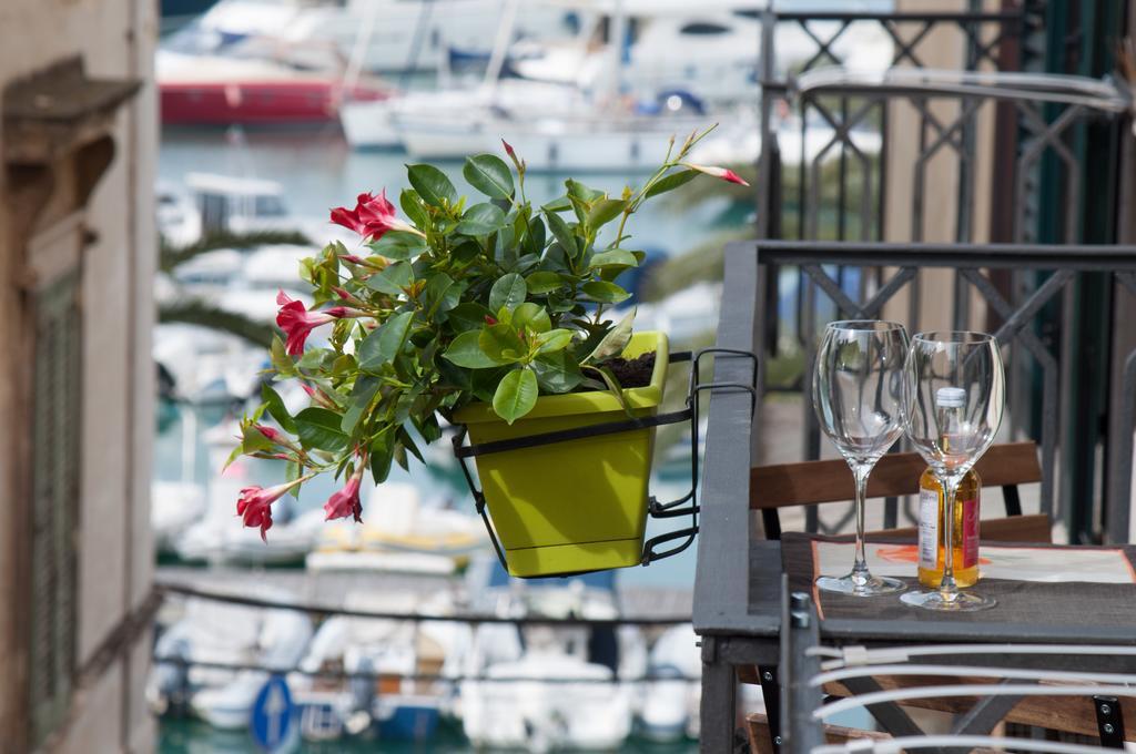 B&B Al Vico トラーニ エクステリア 写真