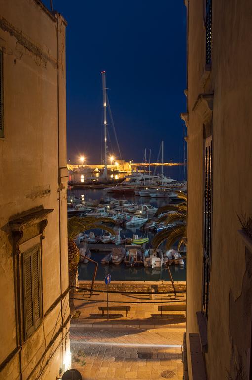 B&B Al Vico トラーニ エクステリア 写真